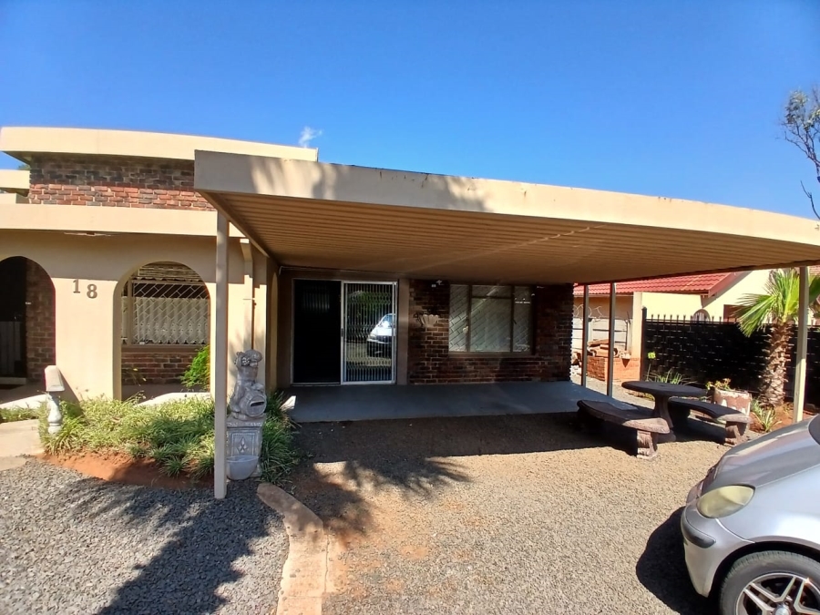 To Let 1 Bedroom Property for Rent in Fichardt Park Free State
